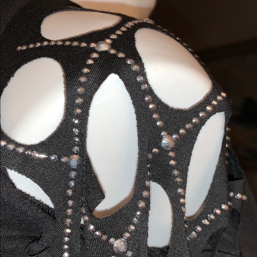Top - Picture 3 of 3